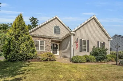 124 Nicholas Dr