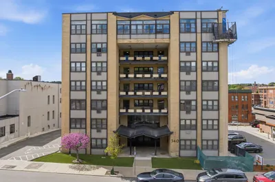 340 Main St #606 1