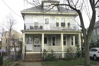 67 Harlow St #1