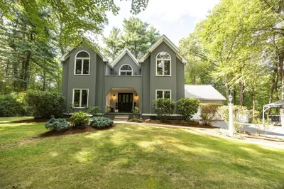 14 Stonehedge Road 1