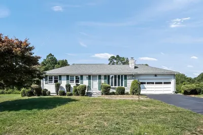 243 Pearse Rd