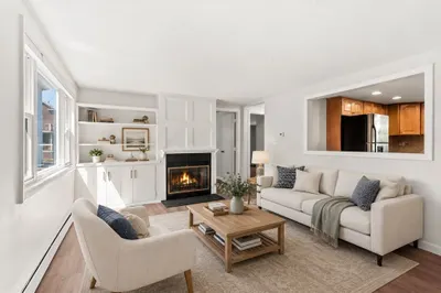 121-r Elm St #2 1