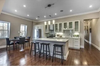 22 Hamlet Street #4