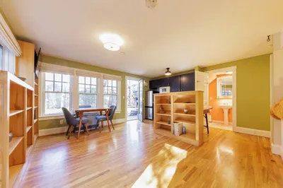 411 Norfolk St #1F