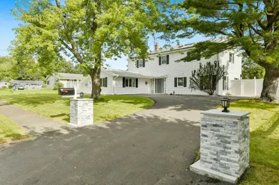 23 Wellesley Rd 1