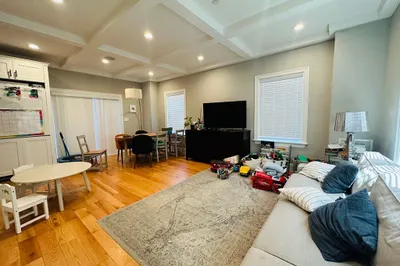 51 Oliver St #3
