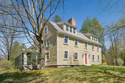 302 Church Street 1