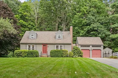 415 S Ashburnham Road 1