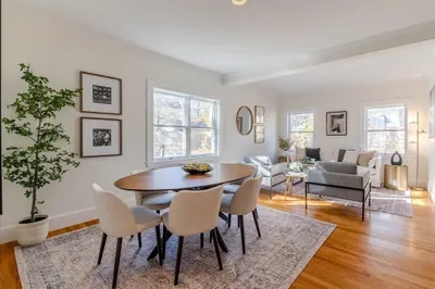 71 Colonial Dr 1