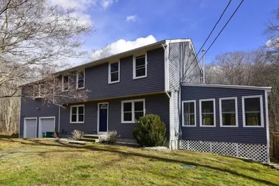 442 Chestnut Hill Road 1