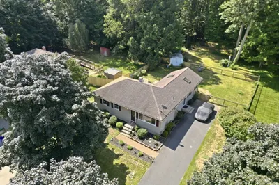 37 Squirrel Rd 1