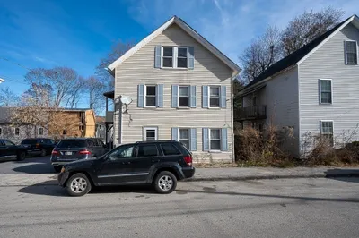 7 Thenius St #2
