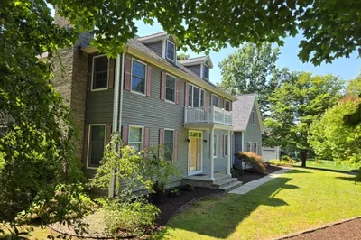 11 Valley View Dr 1