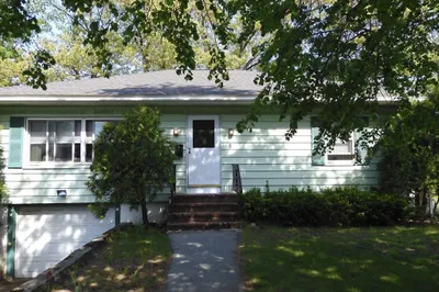 8 Glen Forest Lane 1