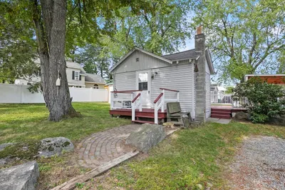 3 Chase Avenue 1