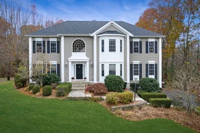 35 Avery Park Dr 1