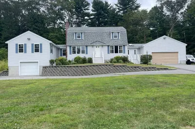 66 Acton Road 1