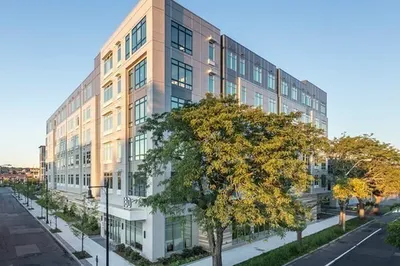 180 Telford St #212 1