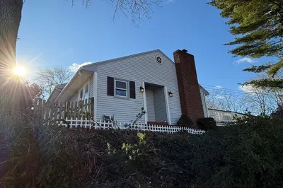 60 Sonoma Rd