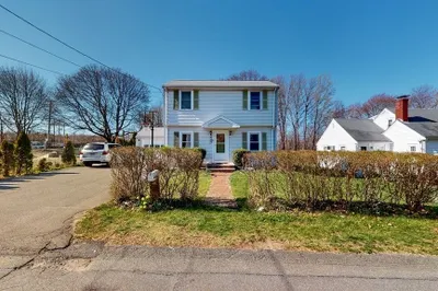 6 Everett St