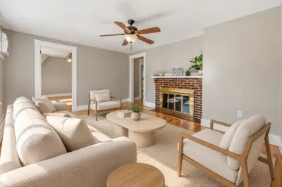1145 Boylston St #3 1