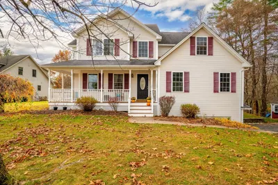 7 Courtney Ln 1