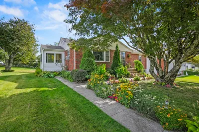 5 Leonard Avenue 1