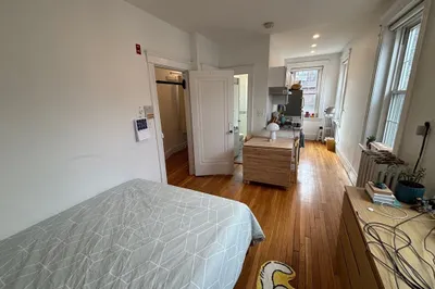 26 Myrtle St #15 1