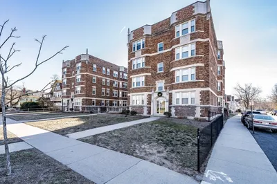 85 Sumner Ave #2 1