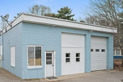 269 Mattakeesett St