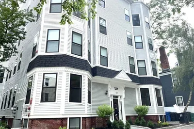 12 Arnold Cir #2