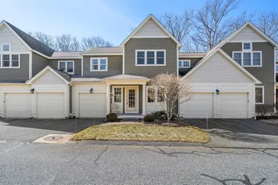 14 Cole Dr #18 1