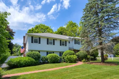 153 Weatherbee Drive 1