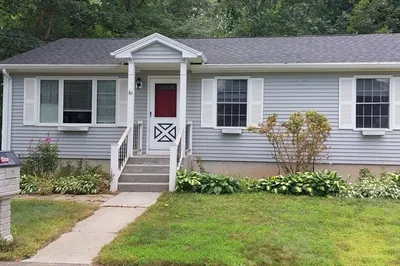 19 Hildreth Ave