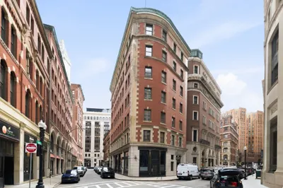 4 Liberty Sq 1