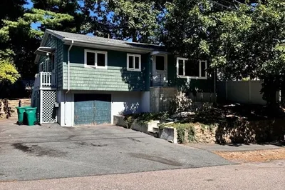 97 Dartmouth St 1