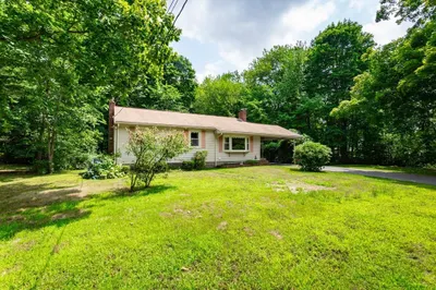 245 North Elm Street 1