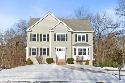 224 Winn St 1