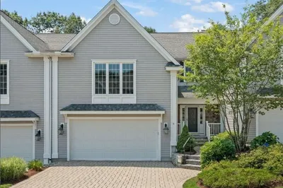 4 Caileigh Ct #4 1