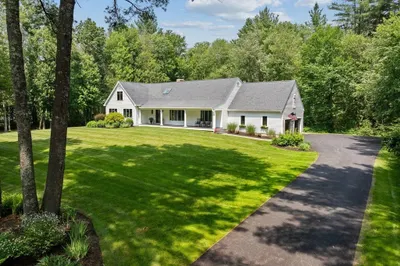 26 Donnelly Dr 1