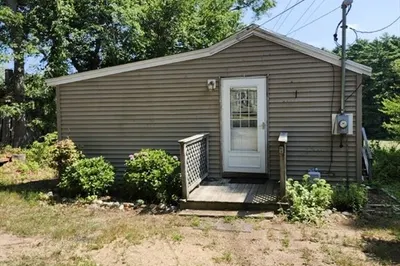 56 Bunnys Road 1