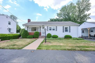 18 Fleming Rd 1