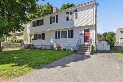 36B Young Avenue #B 1