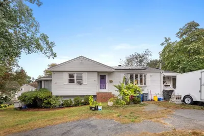 18 Sterling Ave 1