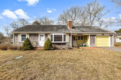 7 Nantucket Ave 1