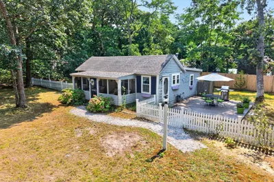 15 Alice Rd 1