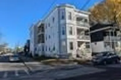 337 Wilson St 1