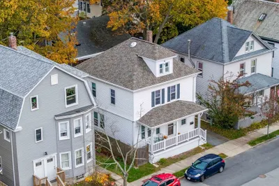 122 Armour St 1