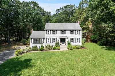 104 Maynard Farm Rd 1