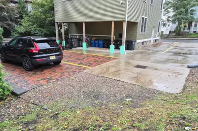 32 Hillside Street #1 1